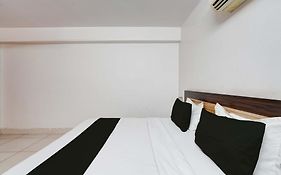 Hotel Shri Residency